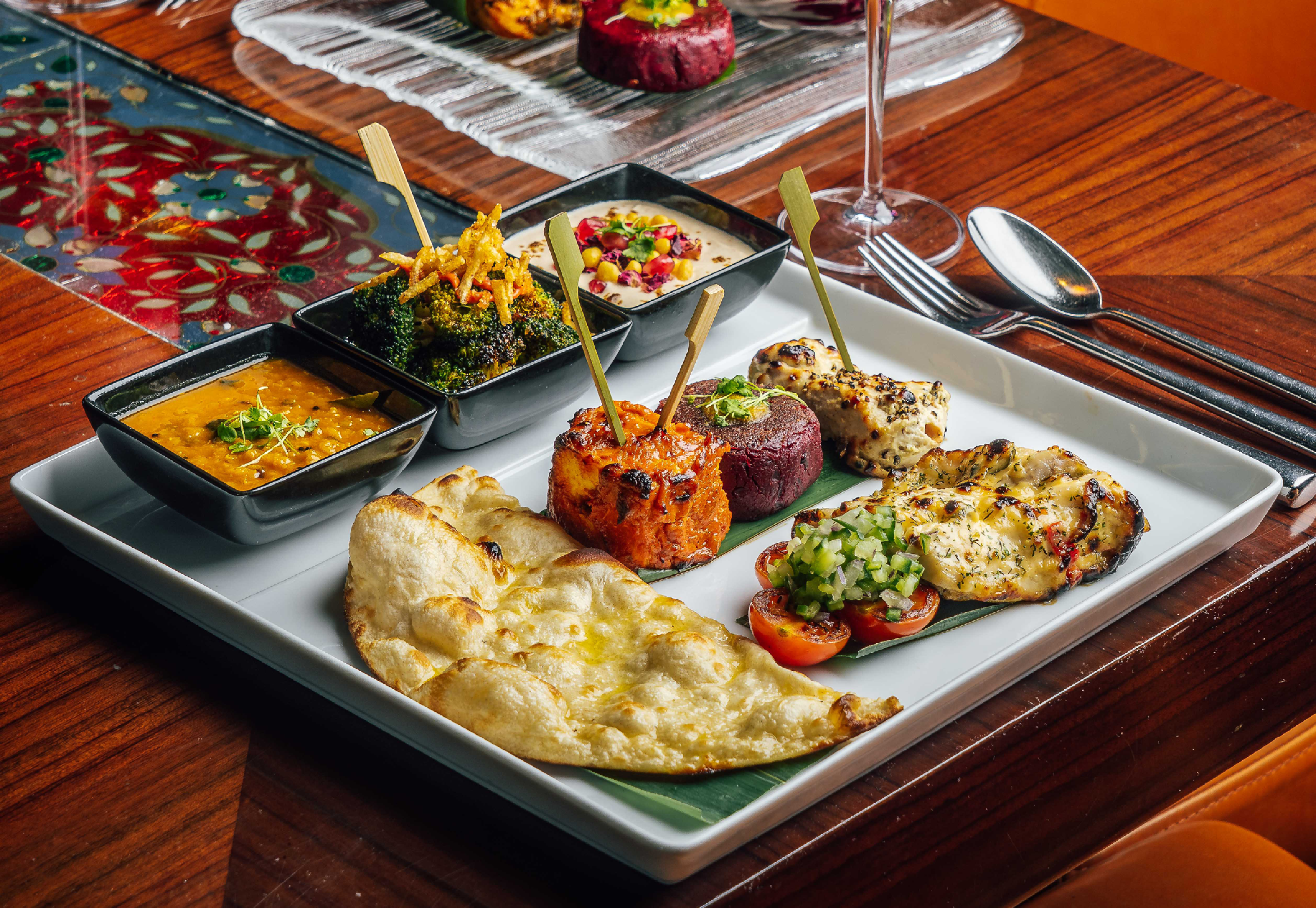 Amaya Large Lunch Platter